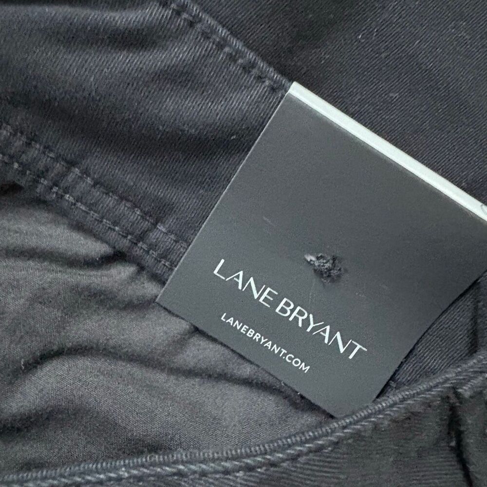 Lane Bryant Black Bermuda Shorts 20 NWT Minimalist Classic Preppy Uniform Sporty - Picture 6 of 8